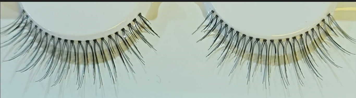 Novelle — Lashes